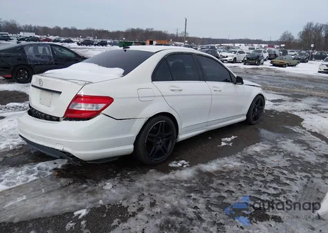 2011 Mercedes-Benz C 300 Sport 4Matic from USA, damaged, VIN WDDGF8BB2BR168351